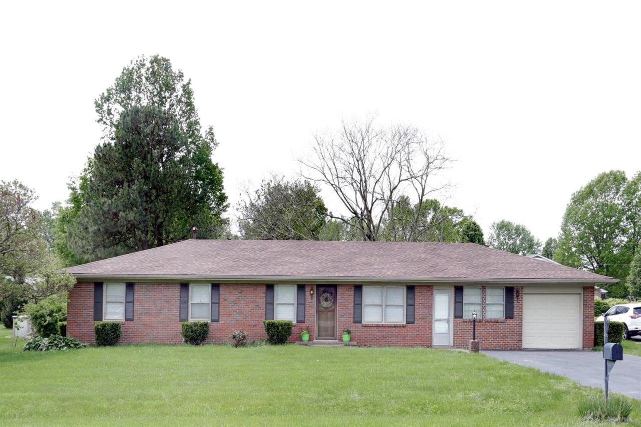 104 Sycamore Parkway - Photo 1