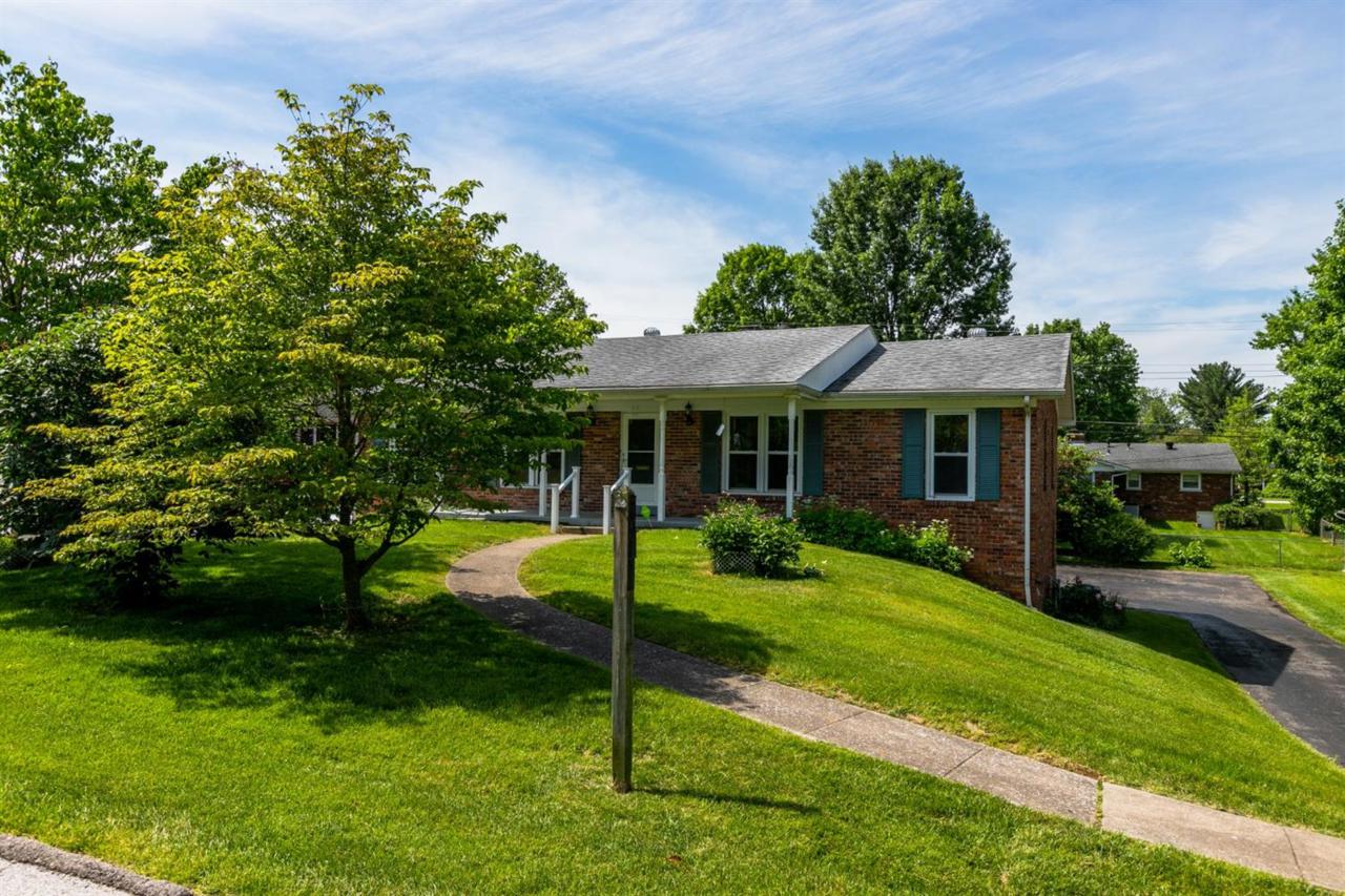 518 Powhatan Trail - Photo 1