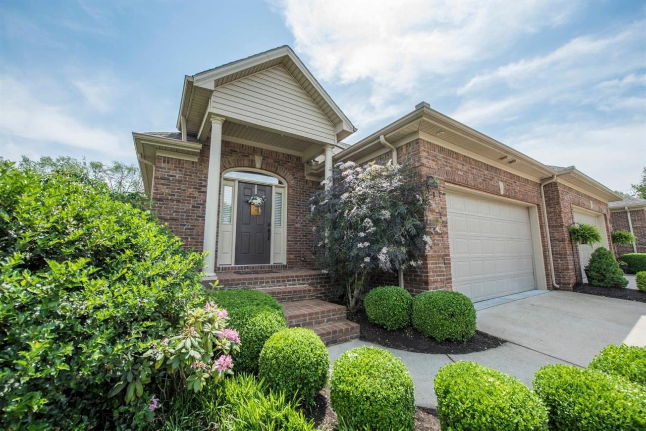 104 Shadowcreek Path - Photo 1