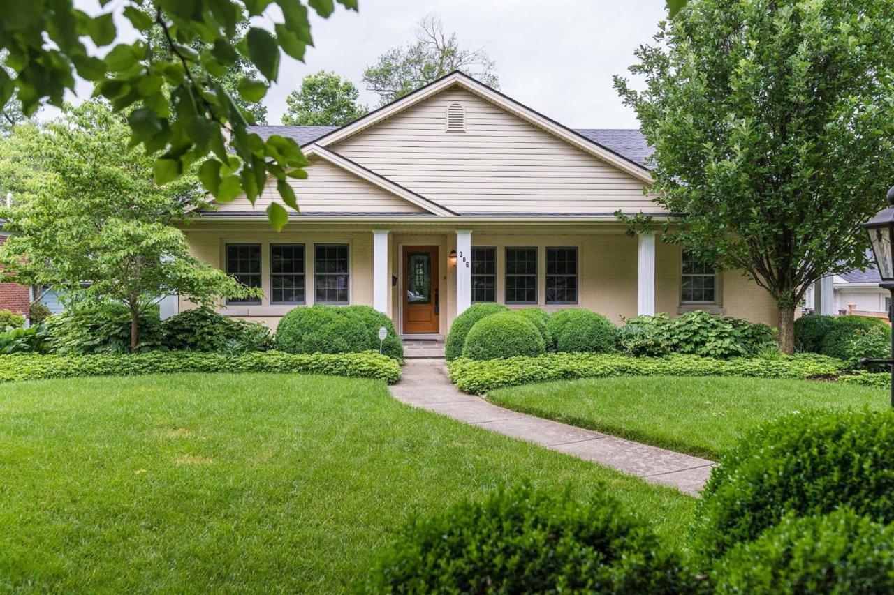 306 Garden Road - Photo 1