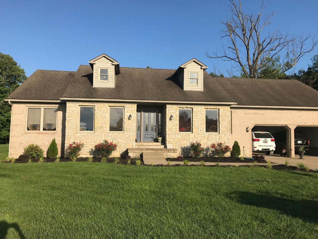 2048 Cynthiana Road - Photo 1