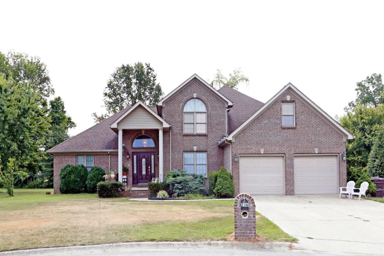 236 Autumn Court - Photo 1 236 Autumn Court - Photo 1