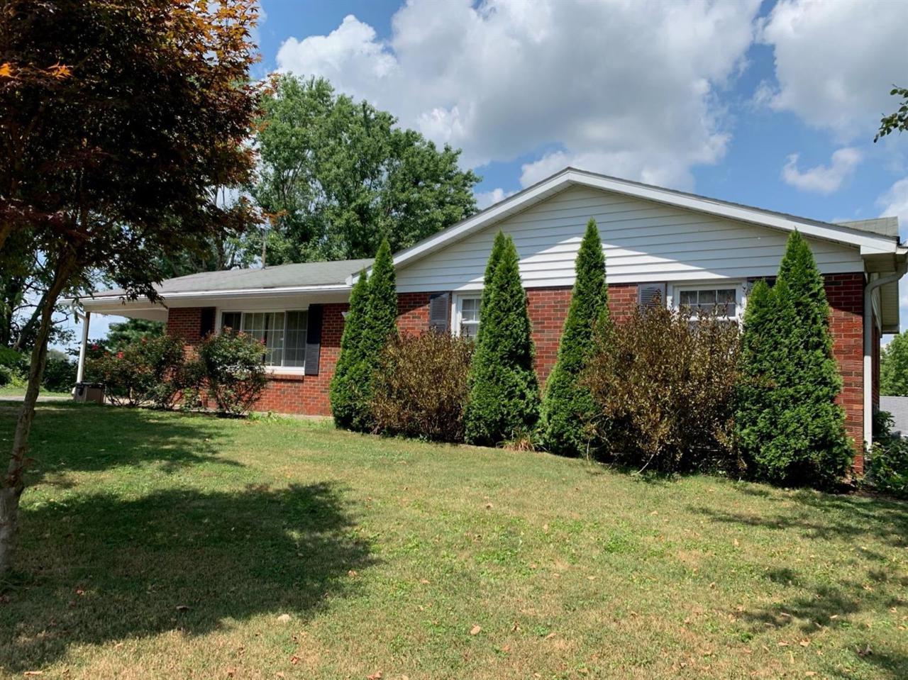 328 Overland Drive - Photo 1