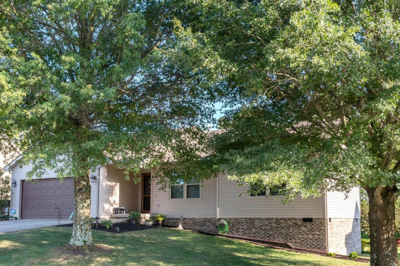 104 Shannon Court - Photo 1