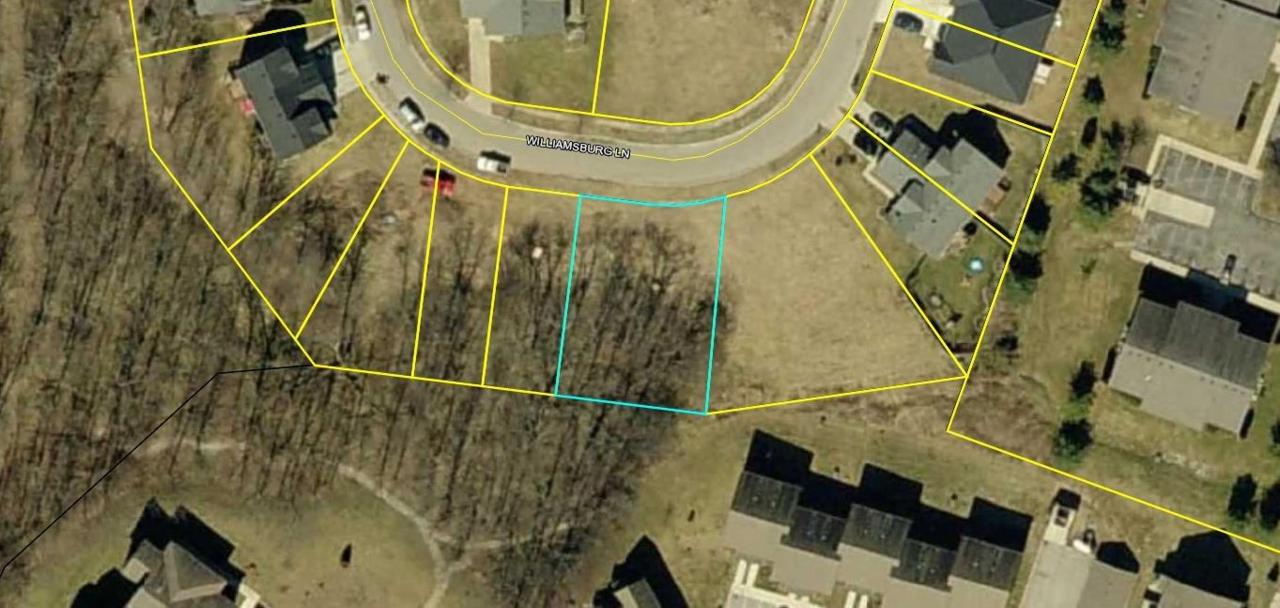 344 Williamsburg Lane - Photo 1
