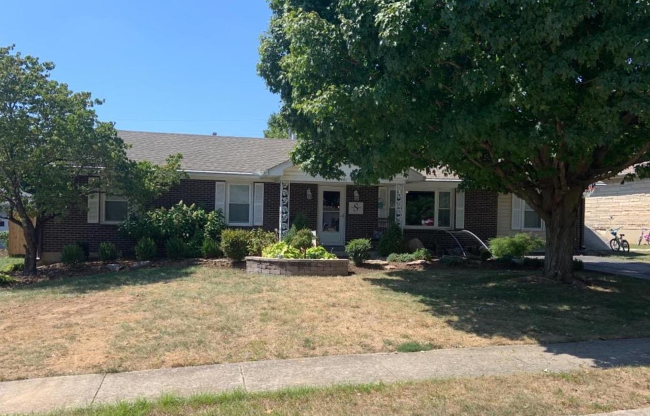 441 Linden Lane - Photo 1