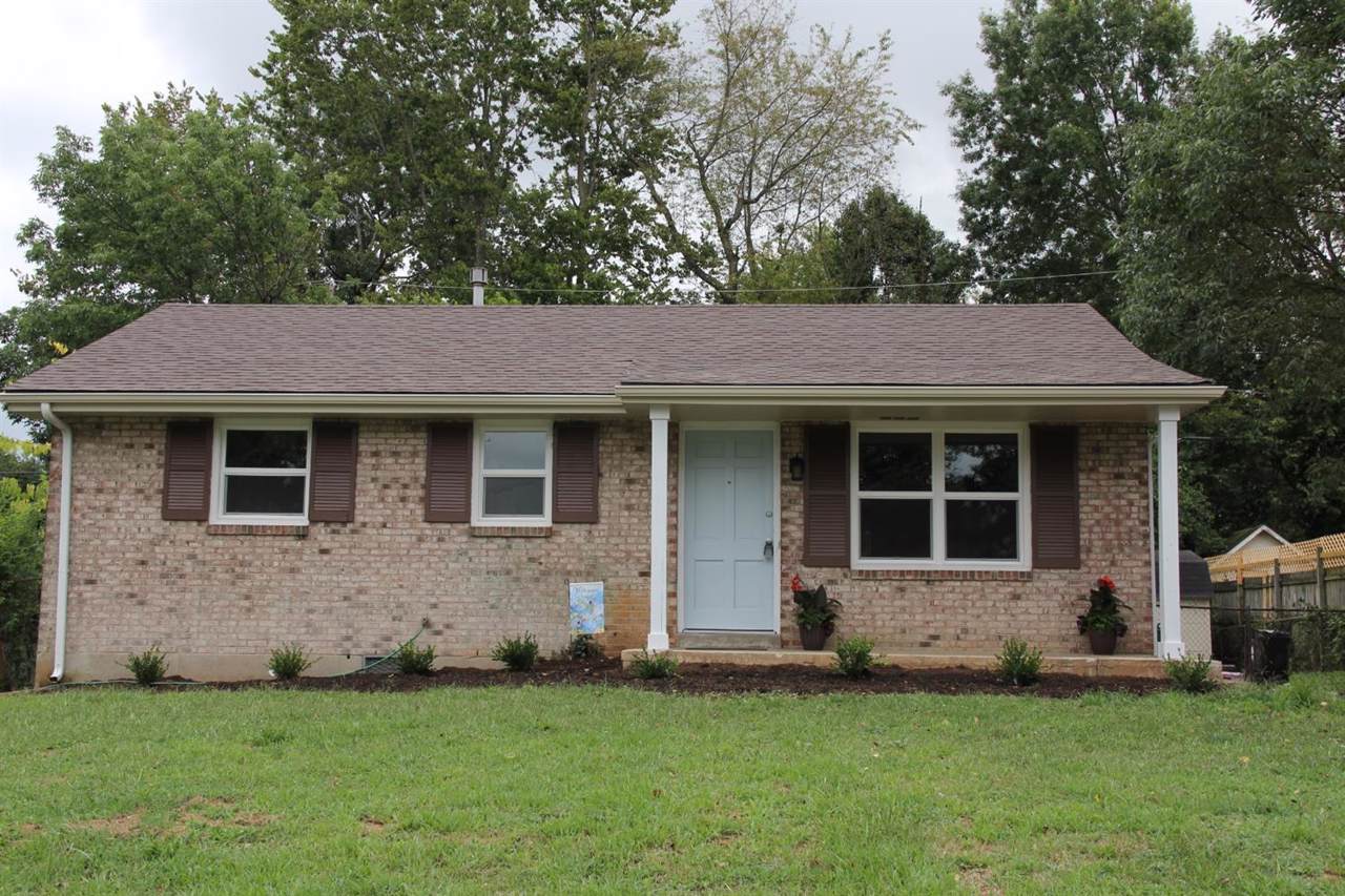 325 Bryanwood Street - Photo 1