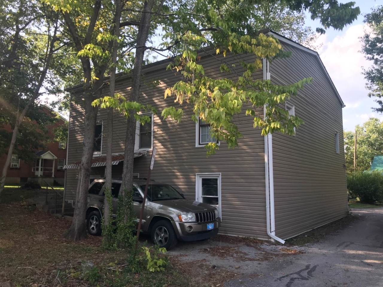 420 Holly Lane - Photo 1