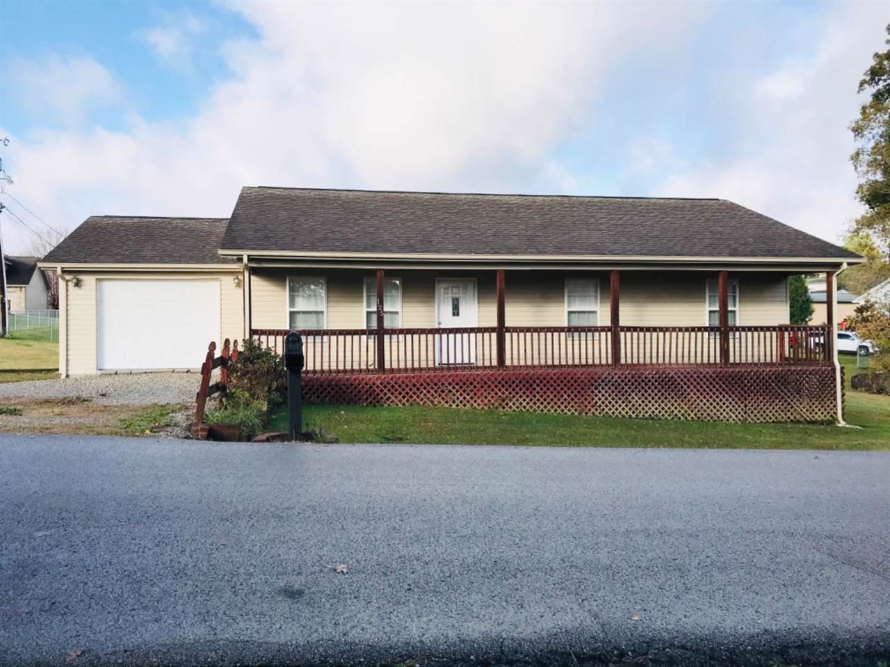 125 Barker Road - Photo 1