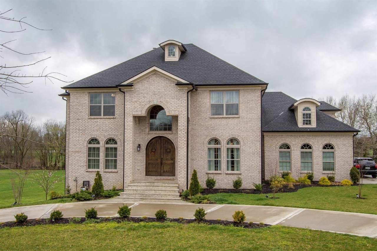 226 Golf Club Drive - Photo 1