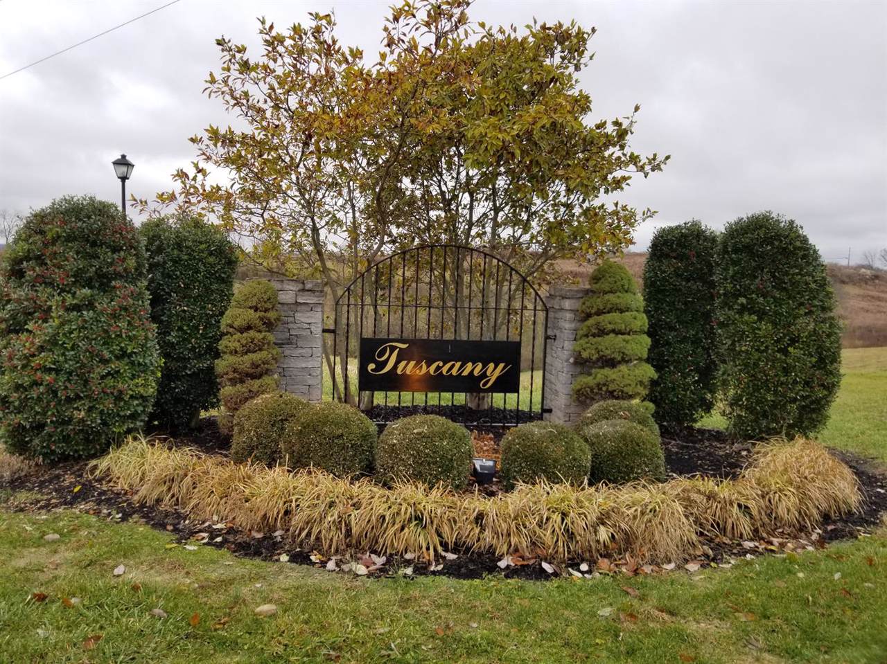 104 Tuscany Way - Photo 1