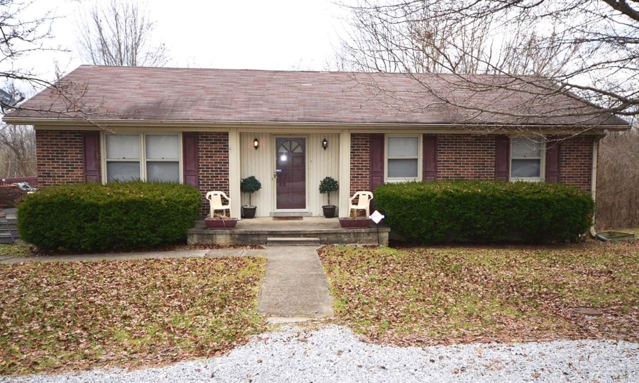 1623 Oakland Lane - Photo 1