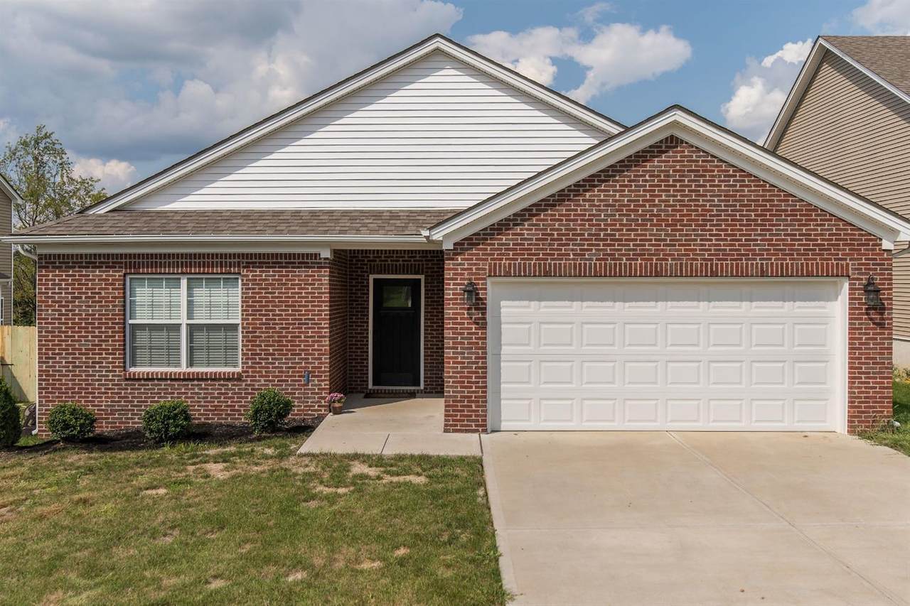 131 Brittany Lane - Photo 1
