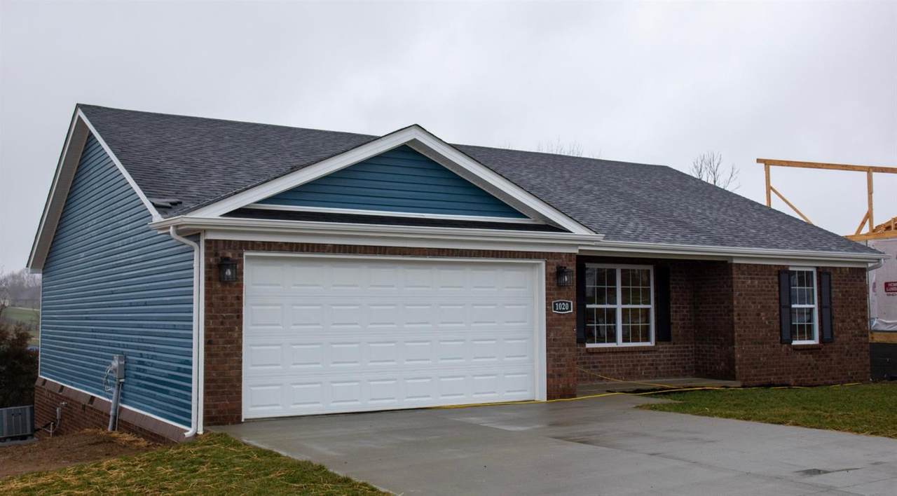 1020 Melbourne Way - Photo 1