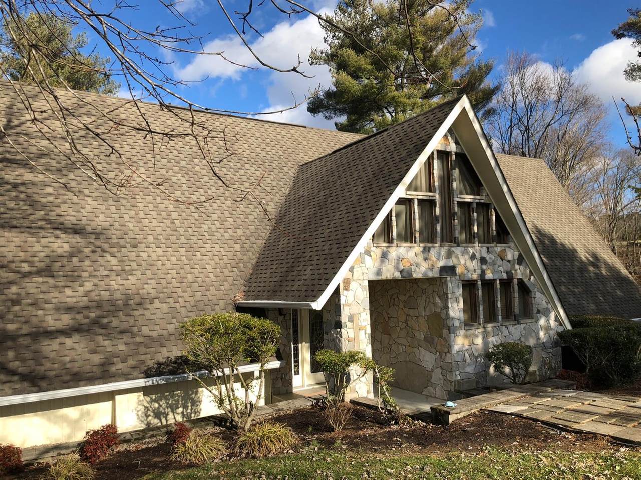 568 Oak Leaf Lane - Photo 1