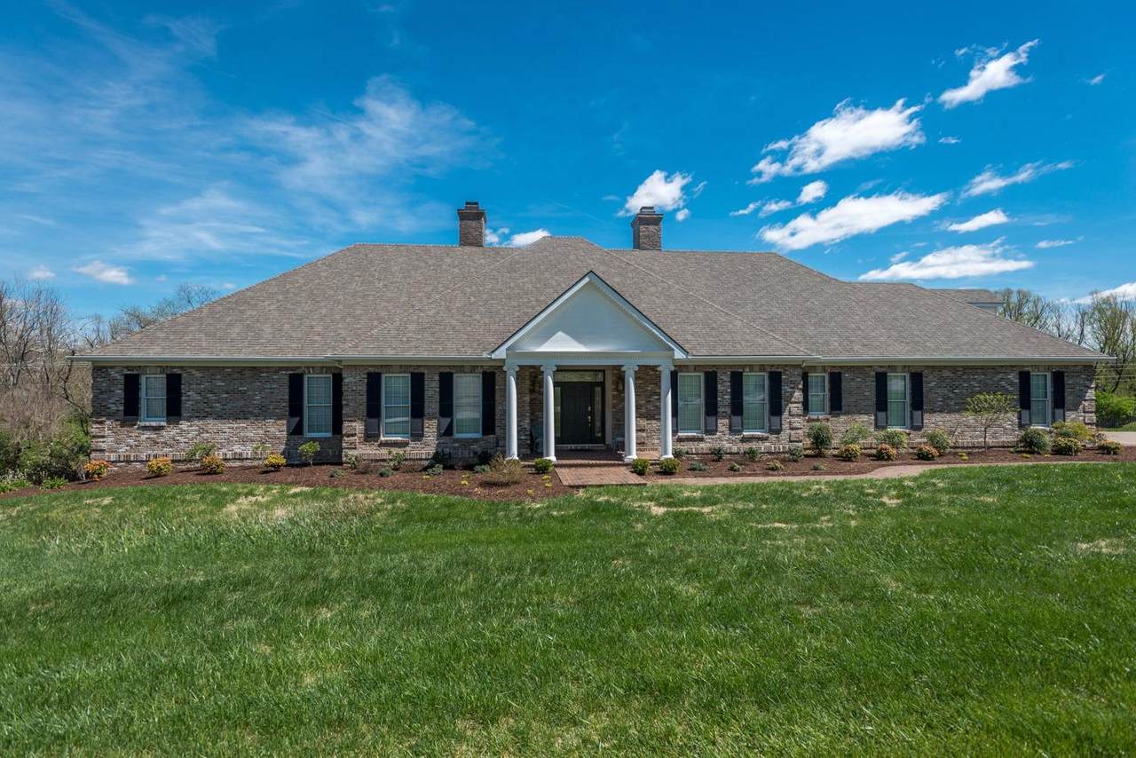 212 Quail Run Drive - Photo 1