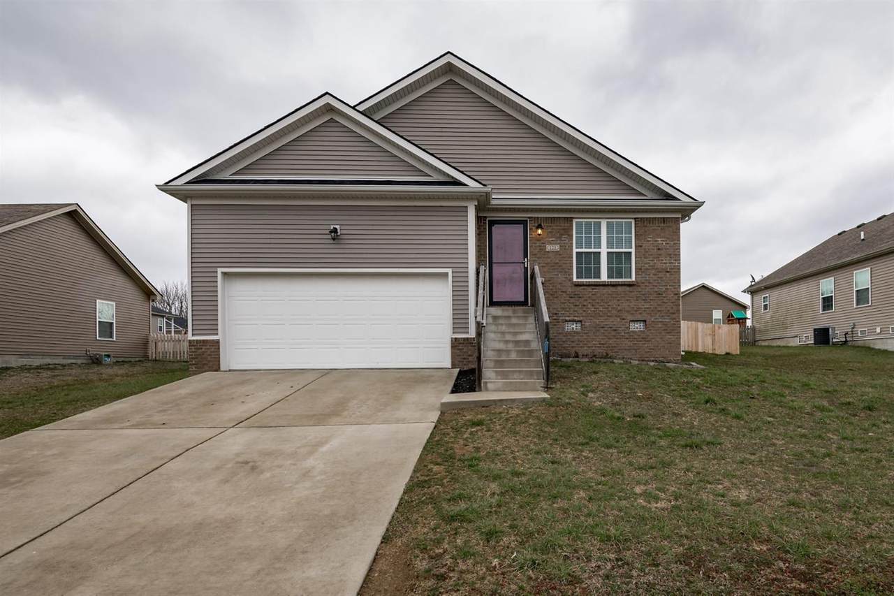 121 Paul Revere Drive - Photo 1
