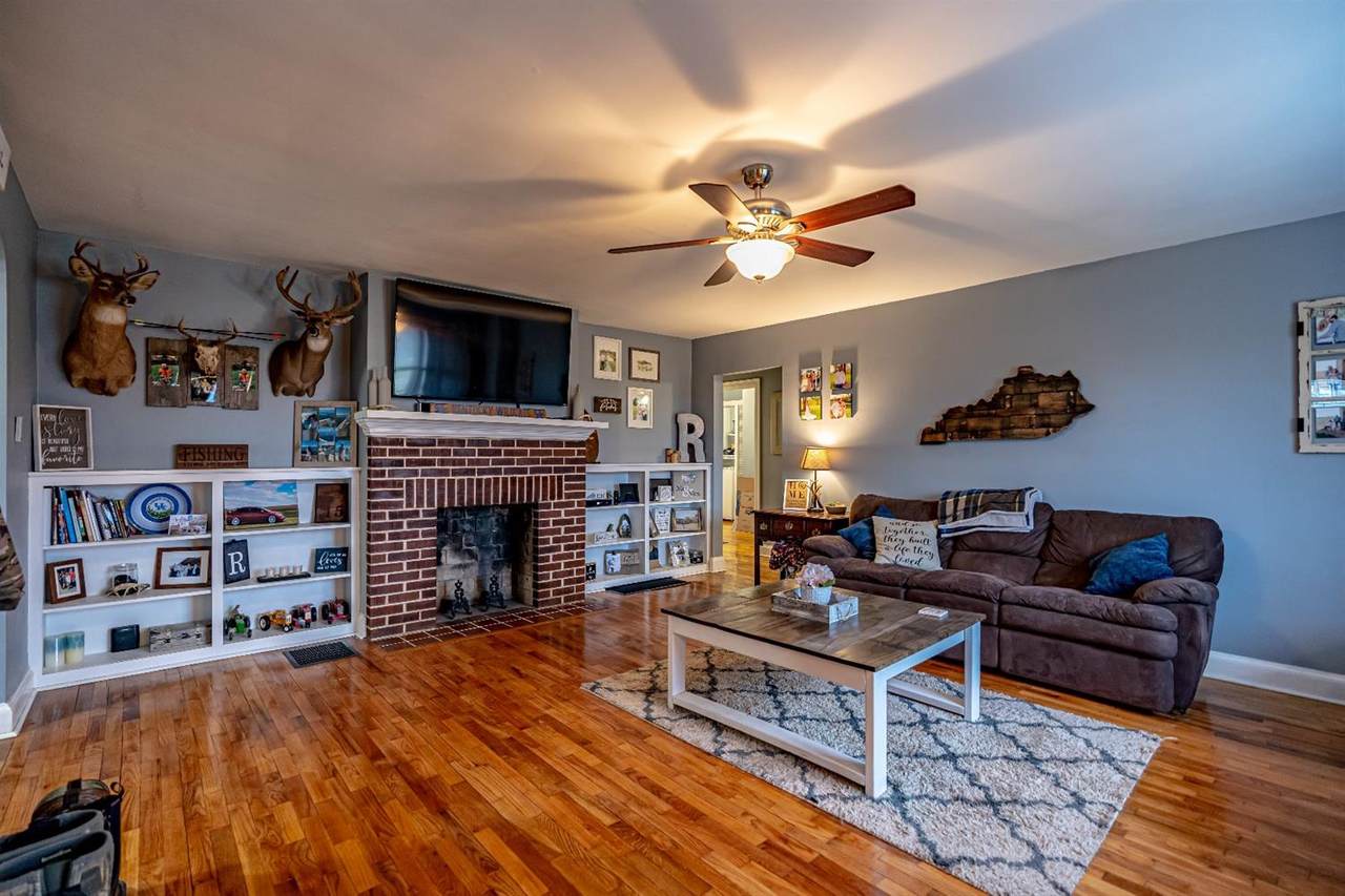 3695 Lawrenceburg Rd - Photo 1