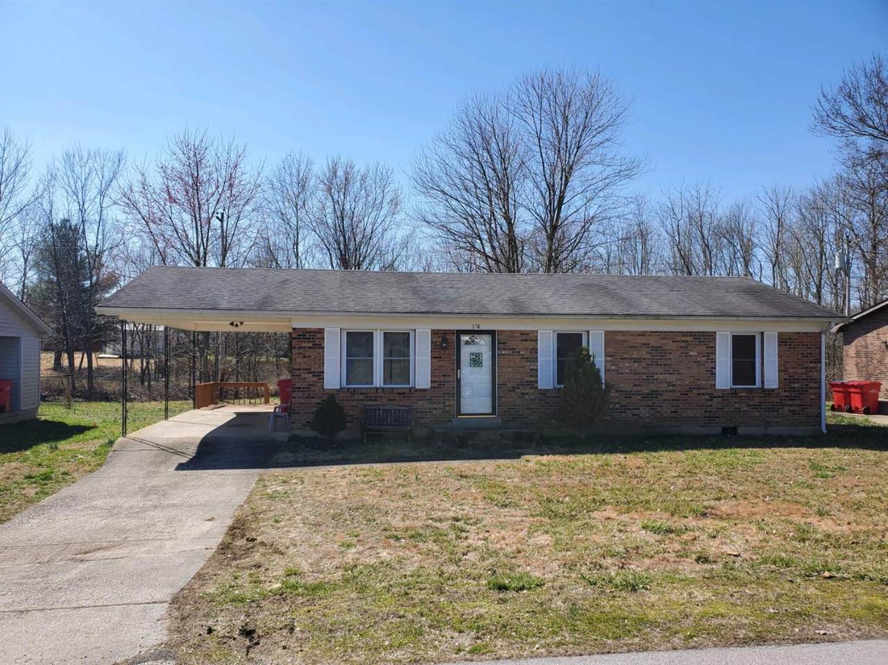 309 Highwood Dr - Photo 1
