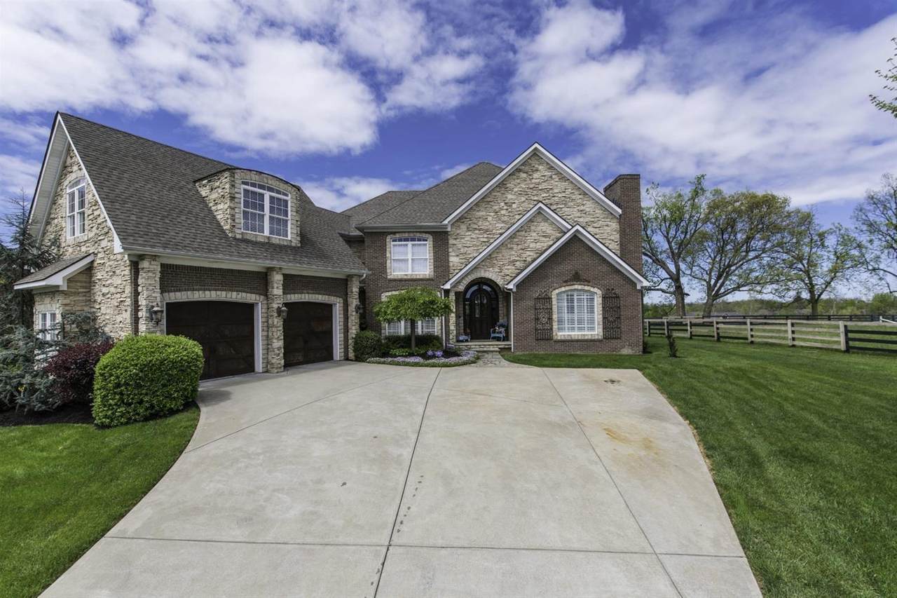 169 Clubhouse Drive - Photo 1