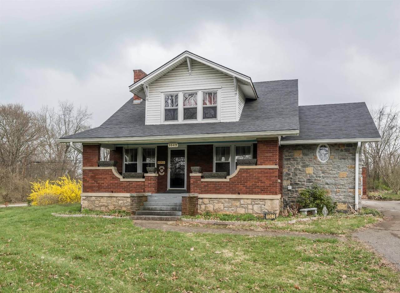 1042 Collins Lane - Photo 1