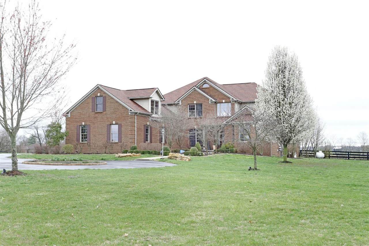 103 Stirling Lane - Photo 1