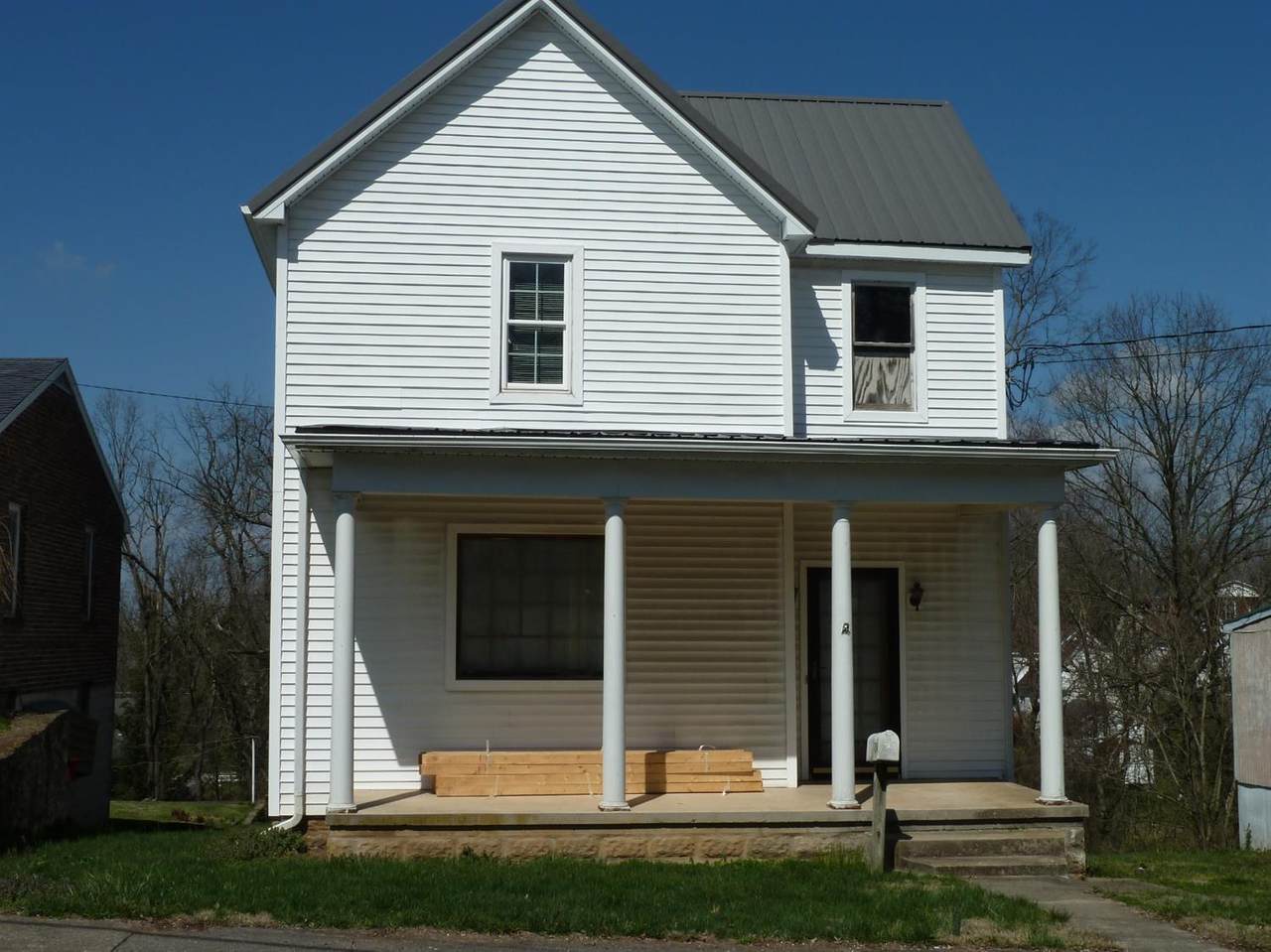 424 Bridge Street - Photo 1 424 Bridge Street - Photo 1