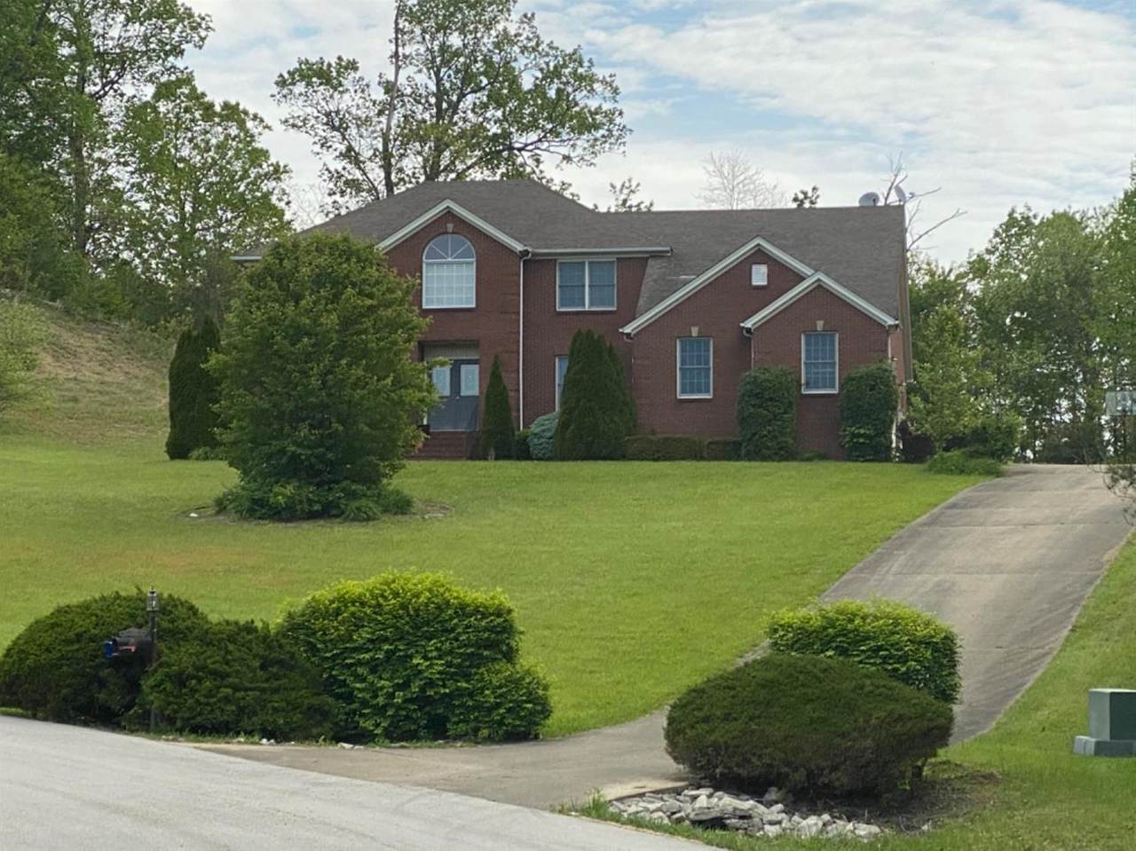 500 Hickory Drive - Photo 1