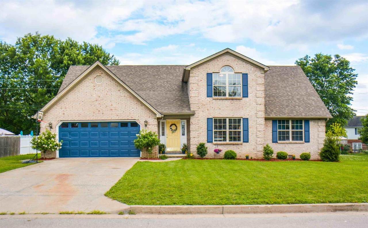 319 Northway Drive - Photo 1