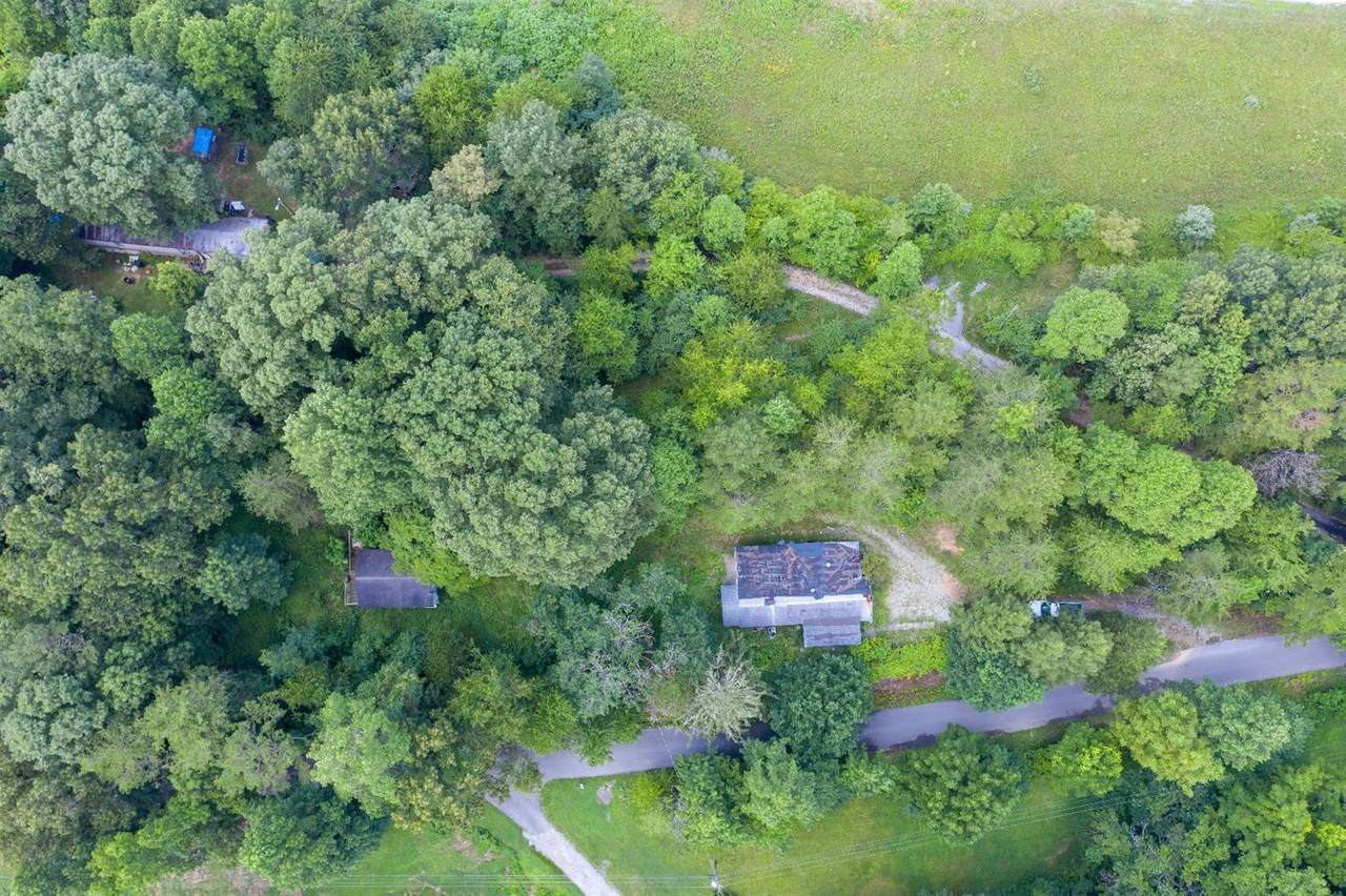 44 Mohawk Ln - Photo 1
