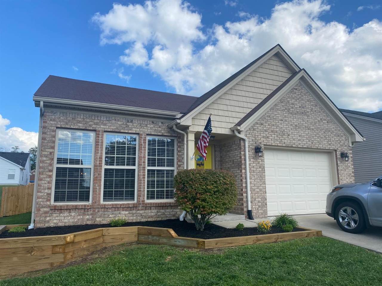 118 Grisham - Photo 1