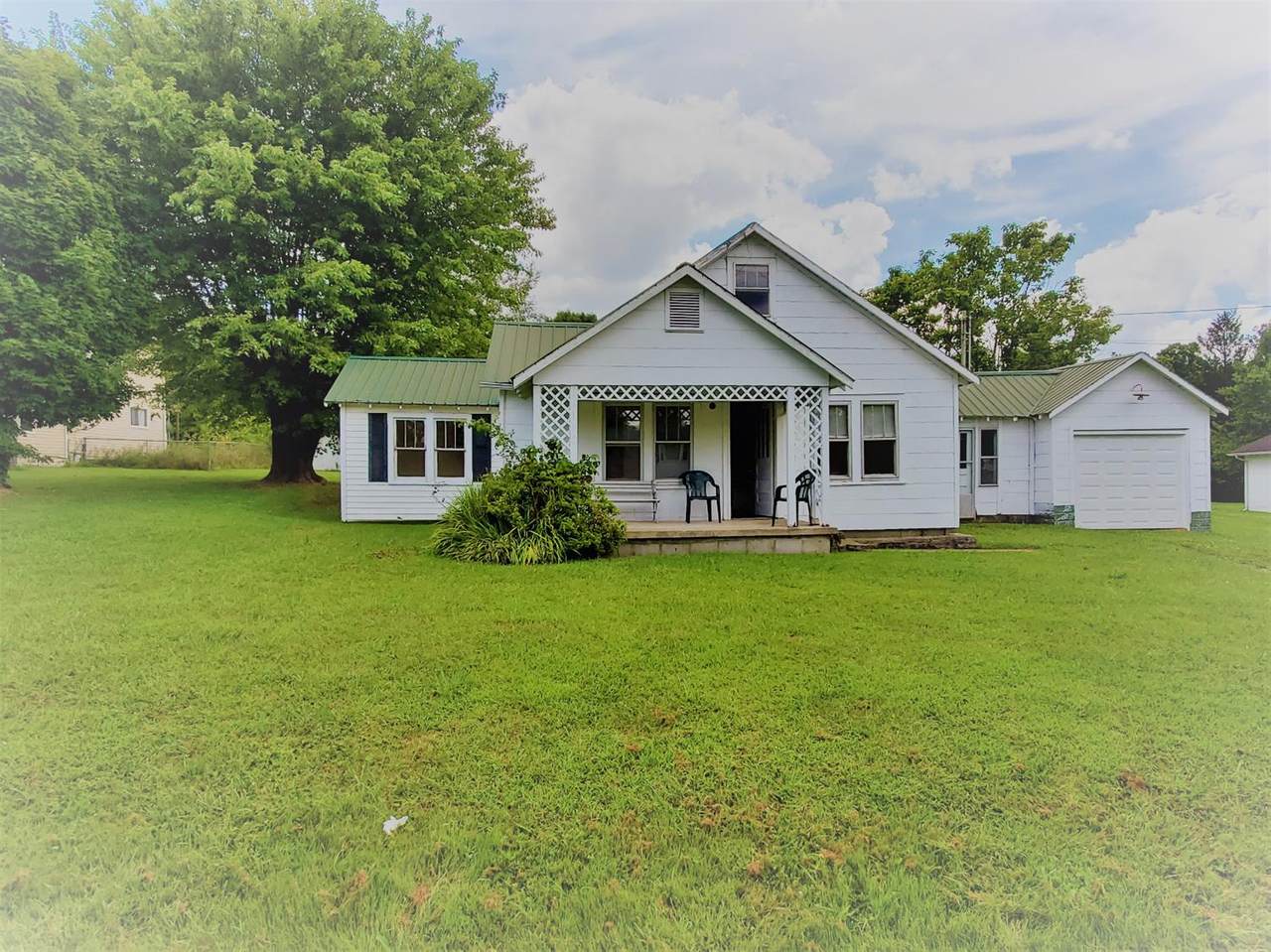 1119 Somerset Road - Photo 1