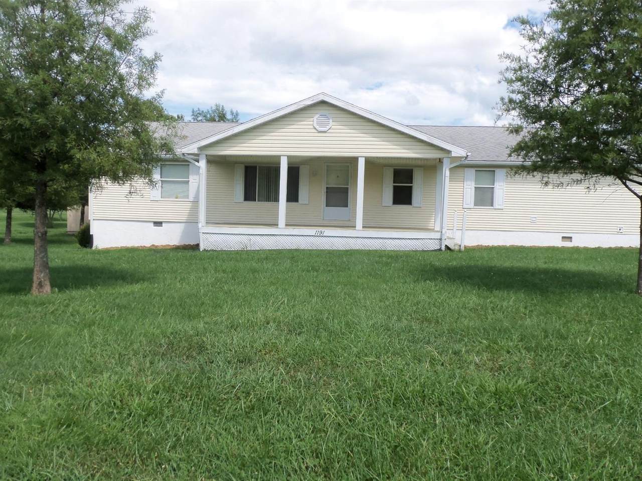 1191 Burton Road - Photo 1