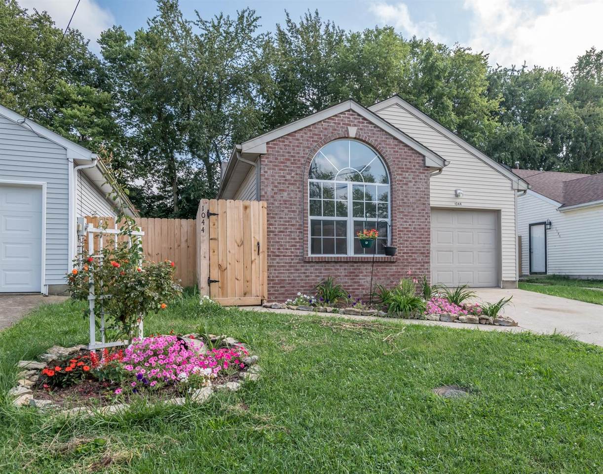 1044 Parkside Drive - Photo 1