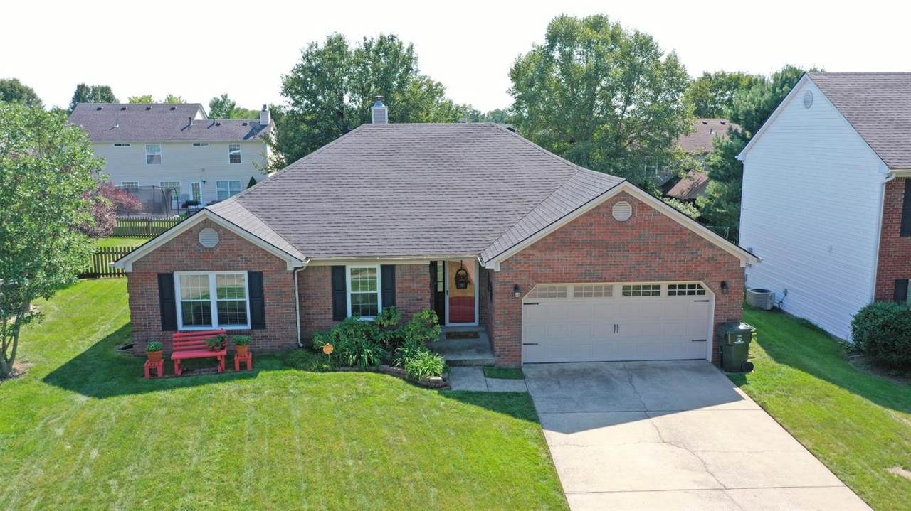 302 Ward Circle - Photo 1