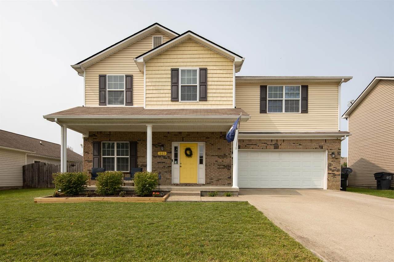 449 Cunningham - Photo 1