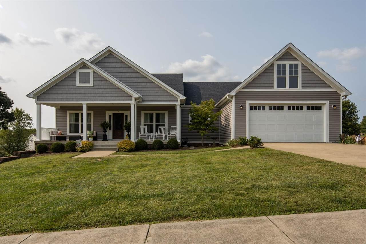 134 Creekside Drive - Photo 1