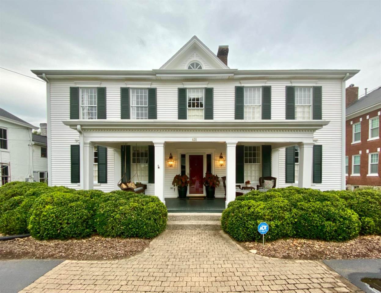 431 Lexington Avenue - Photo 1