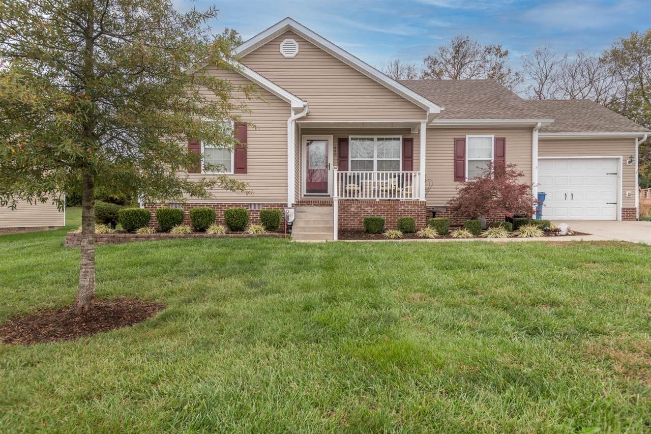 440 Cresthill Drive - Photo 1