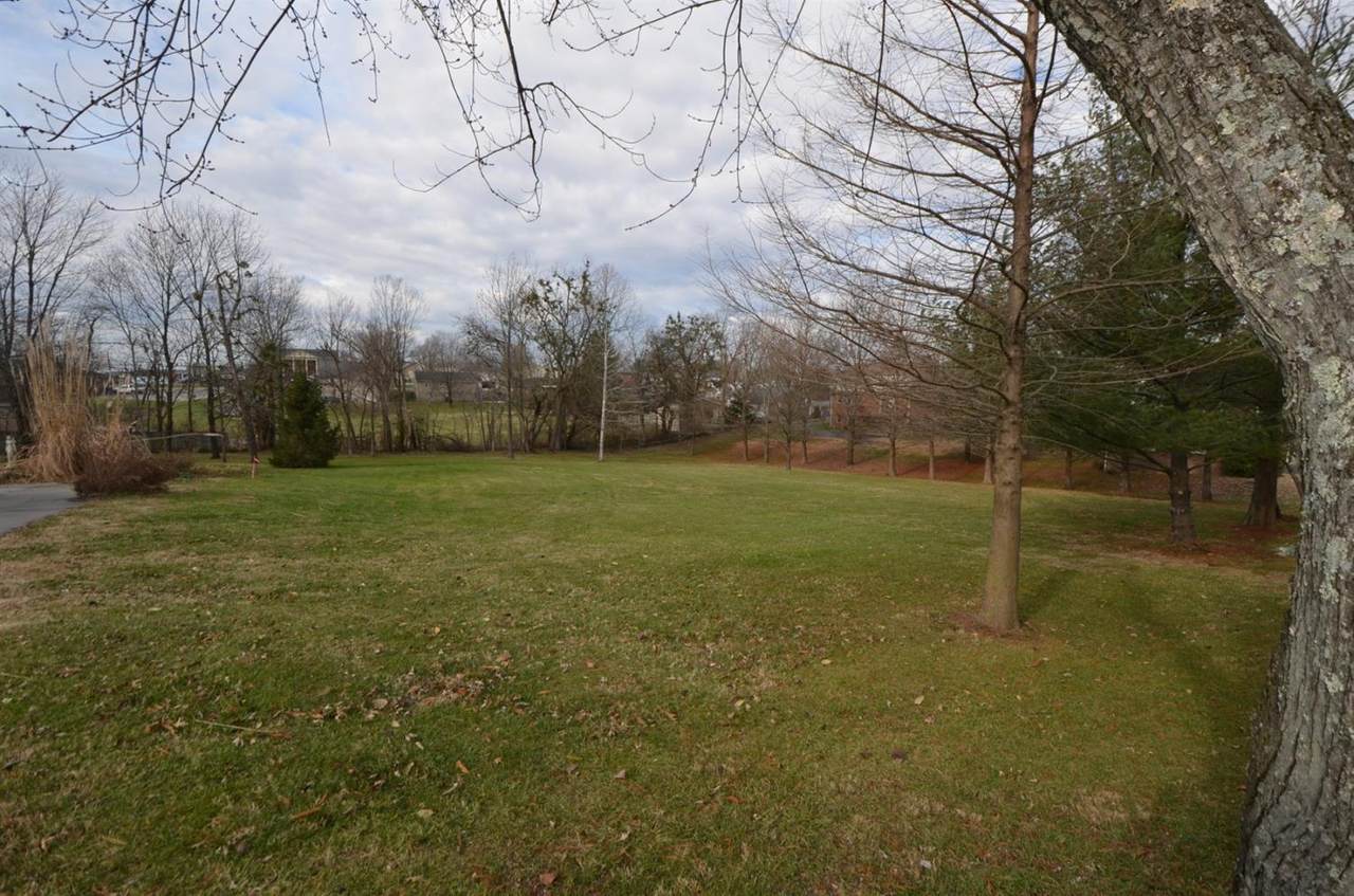119 Aspen Hall Court - Photo 1