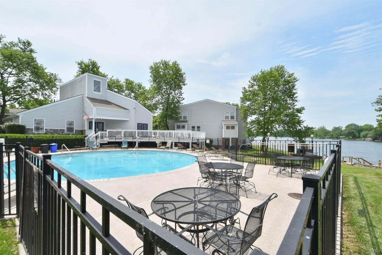 2414 Lake Park Road - Photo 1
