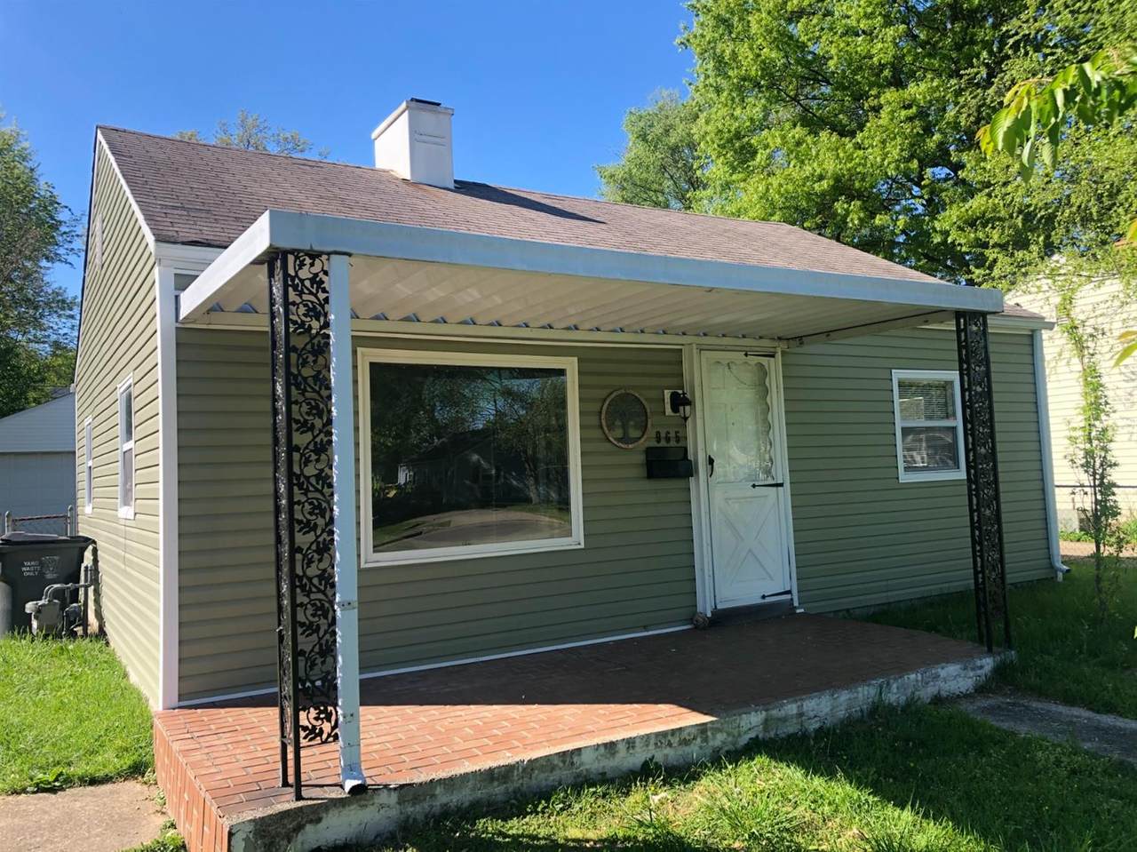 965 Meadow Lane - Photo 1