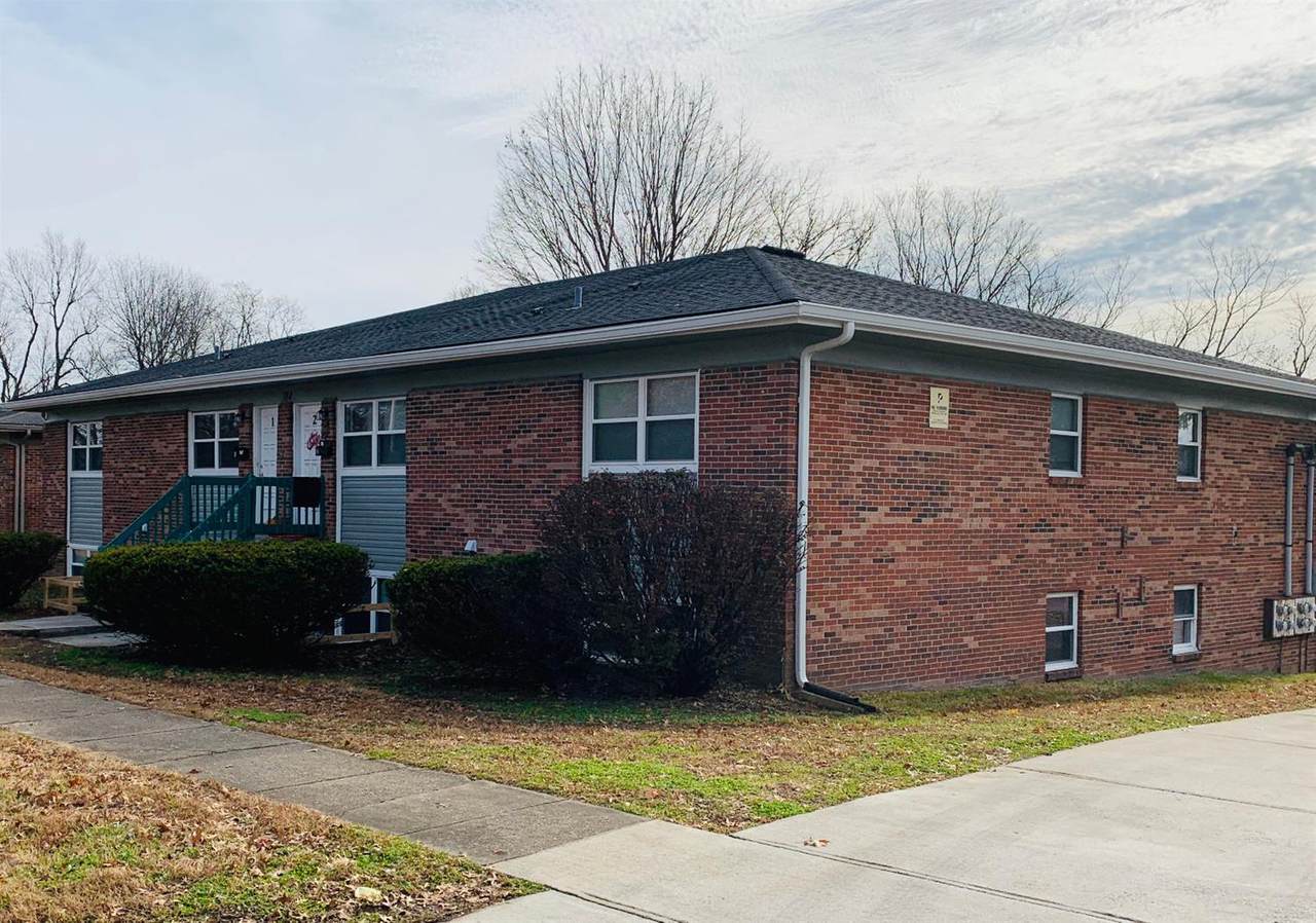 384 Redding - Photo 1
