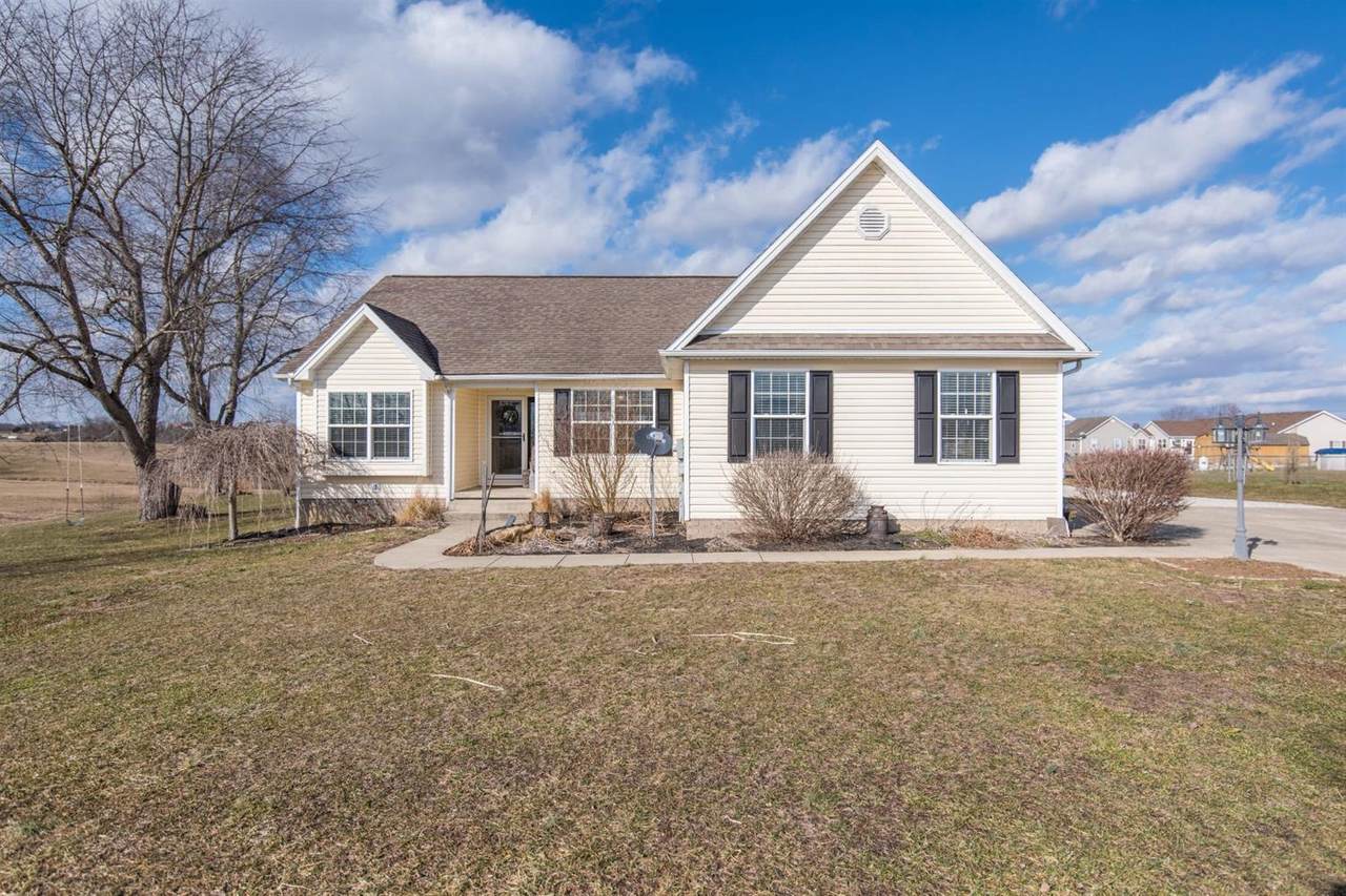 132 Walnut Drive - Photo 1