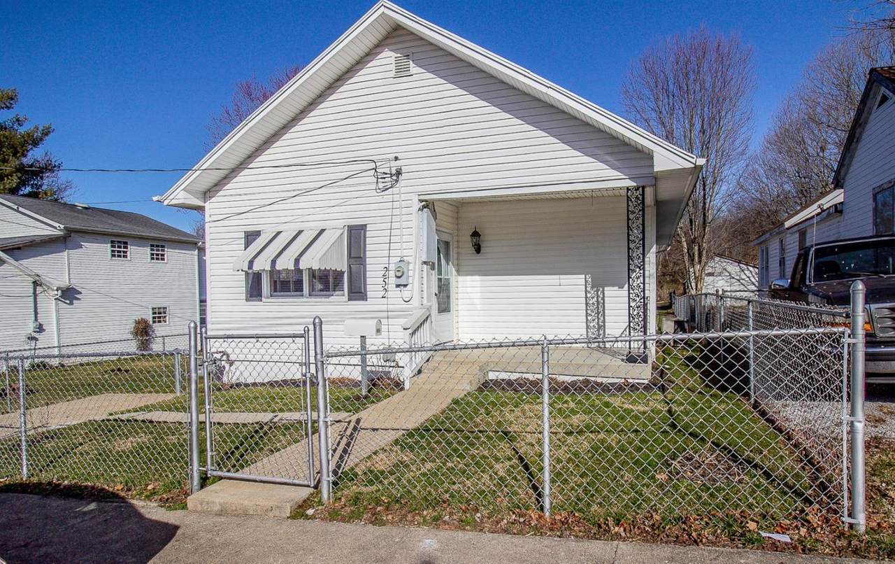 252 Kentucky Avenue - Photo 1