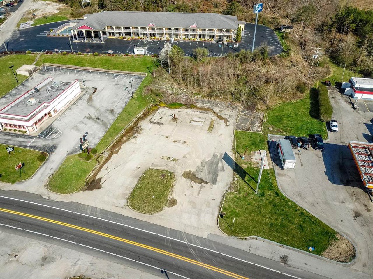 2598 Cumberland Falls Highway - Photo 1