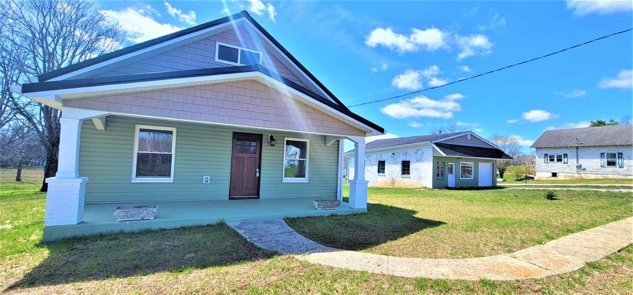 625 Hwy 70 - Photo 1