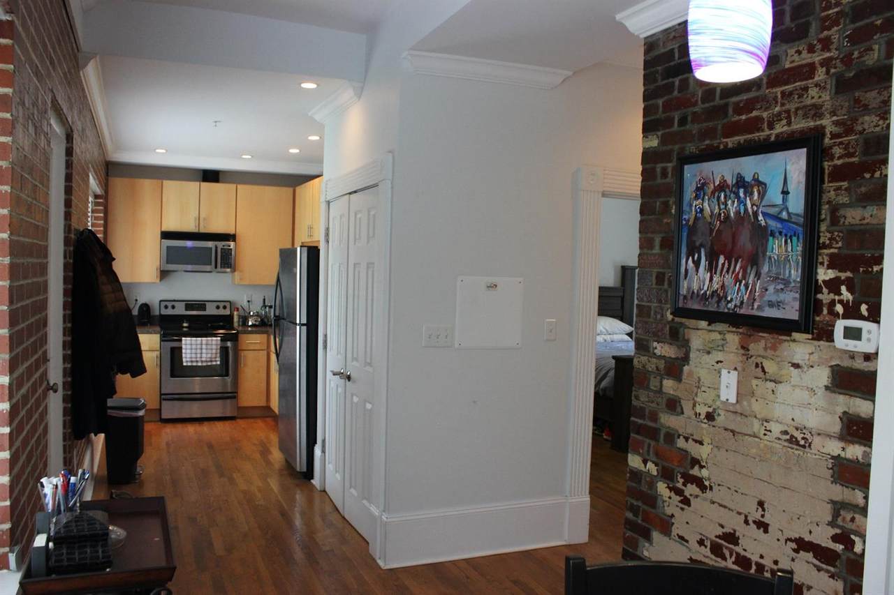 380 Upper Street - Photo 1