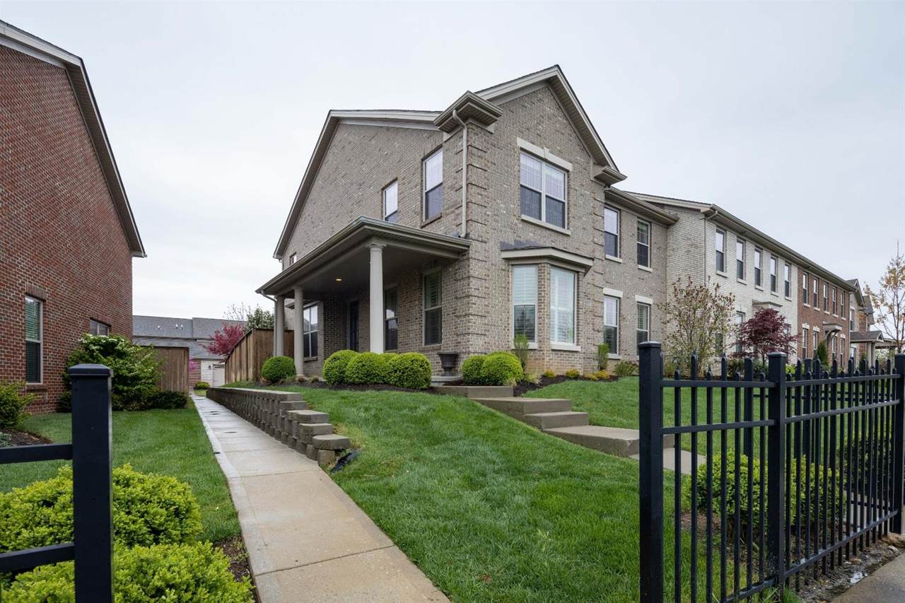 3232 Beaumont Centre Circle - Photo 1