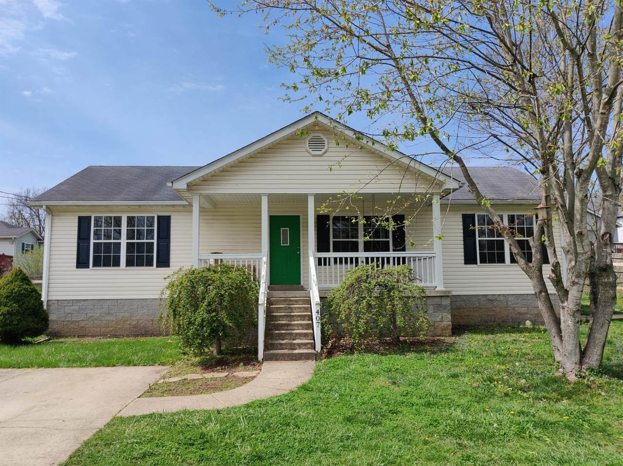 407 Elkton Place - Photo 1